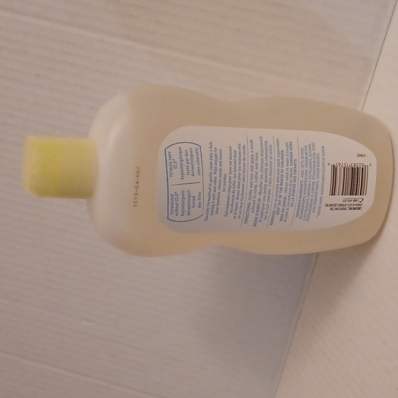 $4 Add-on PC Baby Shampoo - 592 mL - Picture 5 of 6